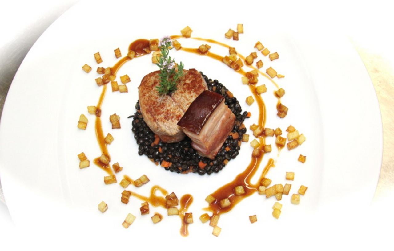Hotel Restaurant Tivoli - Basel Airport Huningue Eksteriør billede